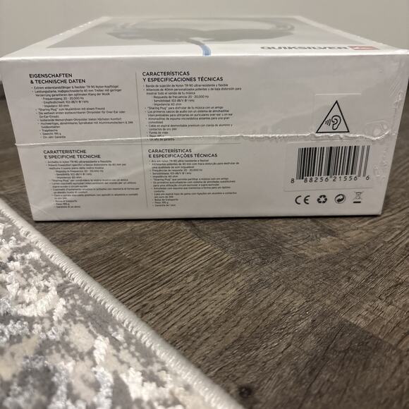 Quiksilver QS-1 Studio Headphones, Brand New, Blue - Picture 4 of 4